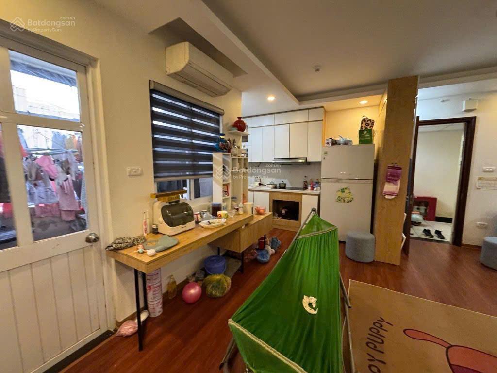 Bán căn hộ góc view đẹp tòa ct2a thạch bàn  sẵn sổ giao dịch ngay full nội thất