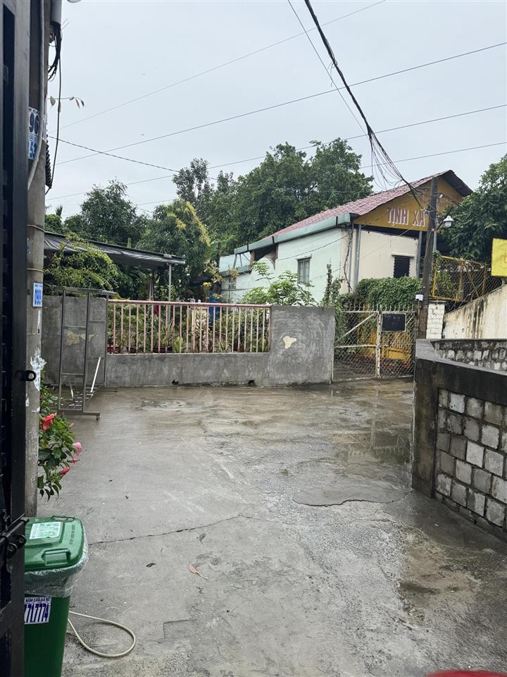 Chủ nhà cần tiền bán nhà tam bình giá 2 tỷ 300 triệu có thương lượng