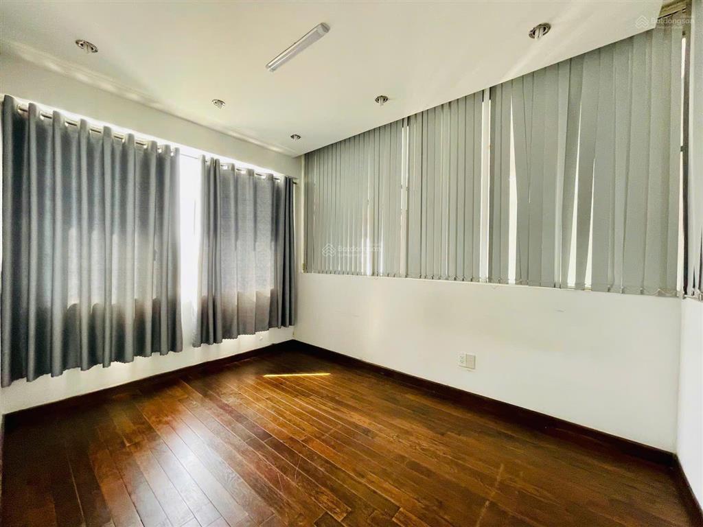 Cho thuê căn hộ 3pn grand view b  117m giá chỉ 24 triệu/tháng