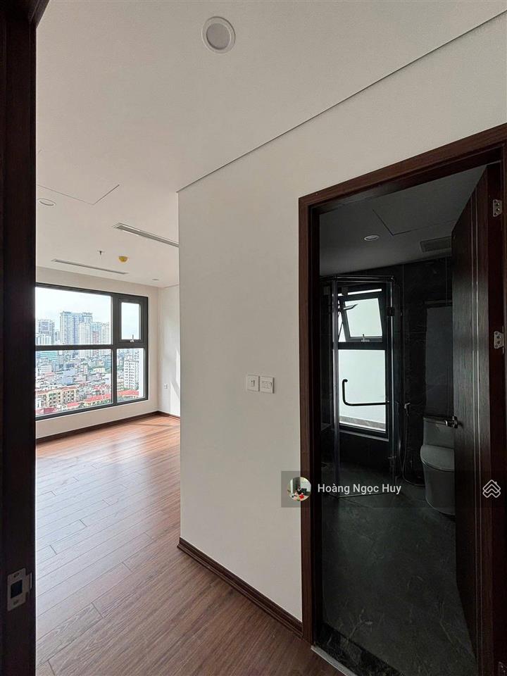 Bán nhanh căn 3 phòng ngủ 119m2 giá rẻ nhất dự án capital elite.  0916 023 ***