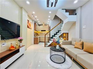 Bán nhà huỳnh tấn phát  68m2 giá 3tỷ650  3pn shr  sát hxh