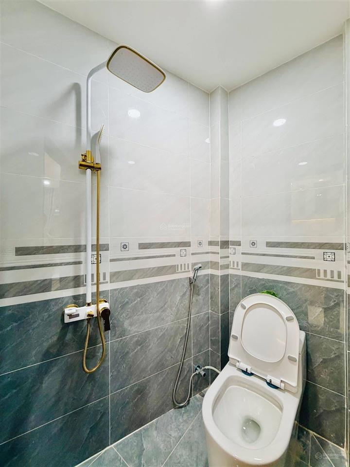 Bán nhà huỳnh tấn phát  68m2 giá 3tỷ650  3pn shr  sát hxh