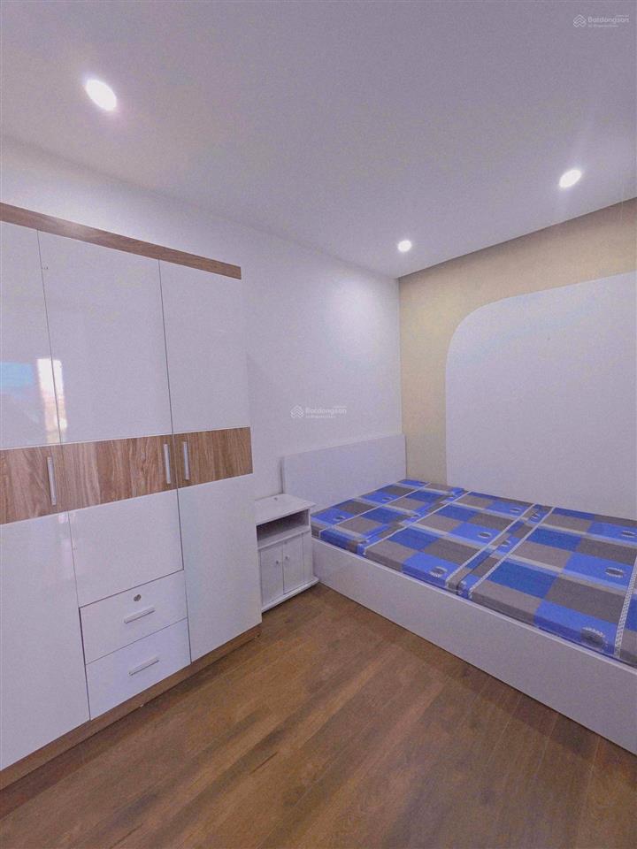 Hiếm  tập thể hoàng tăng bí  thụy phương  55m2 giá chỉ nhỉnh 2 tỷ
