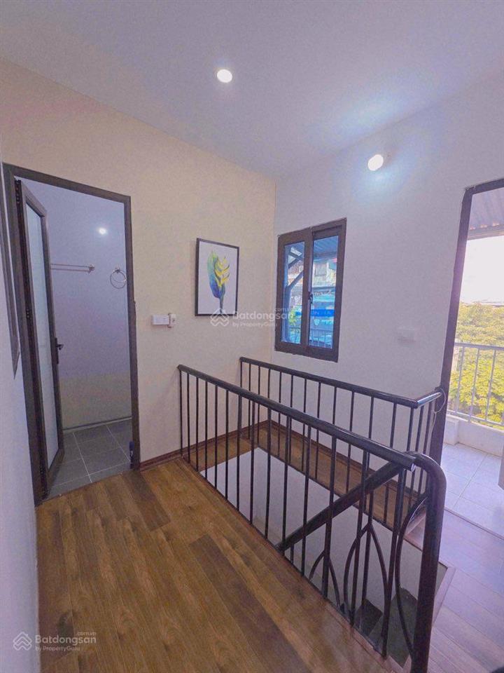 Hiếm  tập thể hoàng tăng bí  thụy phương  55m2 giá chỉ nhỉnh 2 tỷ