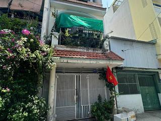 Chỉ 2 tỷ 550 là có nhà gần aeon tân phú. dt 50m2 xây 1 trệt 2 lầu, hẻm 5m. sổ sẵn sang tên ngay