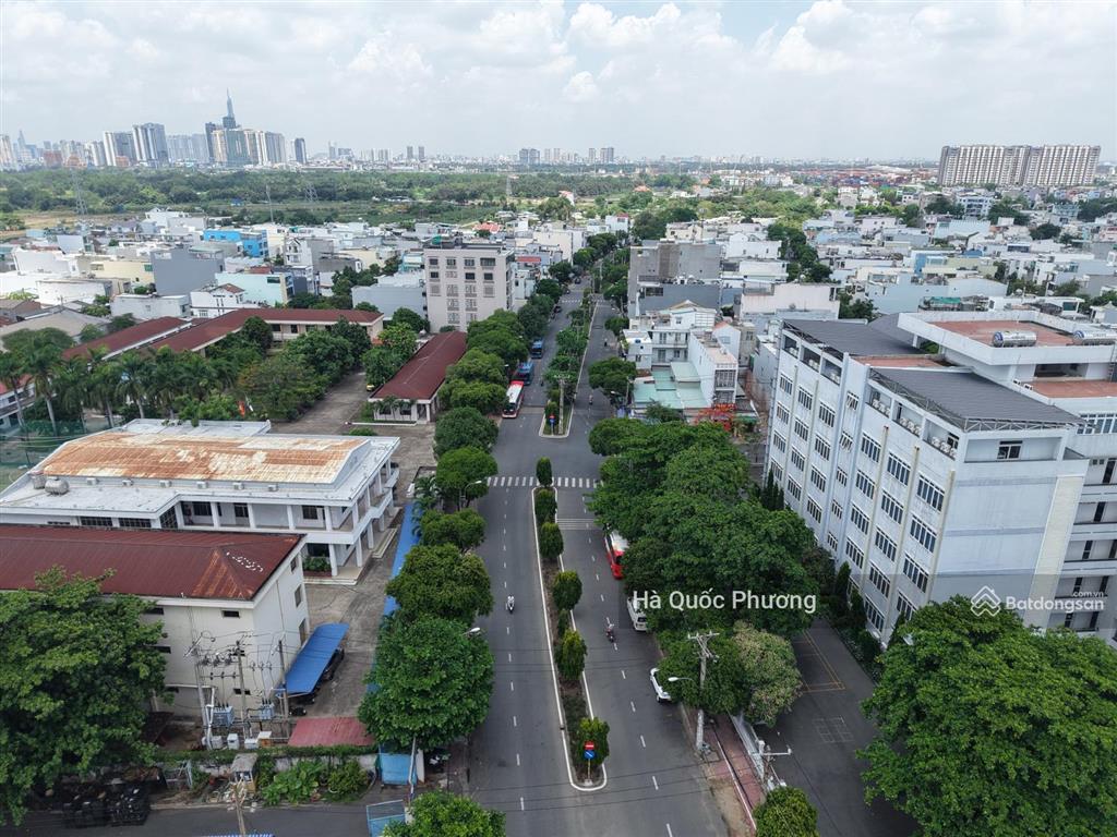 (9.9 tỷ) mặt tiền kinh doanh đường 16m đối diện cao đẳng kinh tế đối ngoại,dt 4*24=95m2 full thổ cư