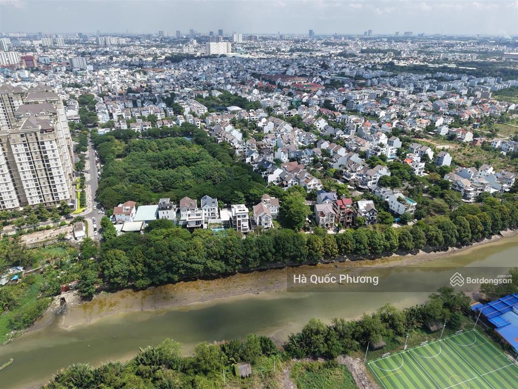 (45 tỷ) cực đẹp vị trí vàng xa lộ hà nội đối diện dự án tod, cách ga metro 300m, dt 8*27=300m2 vv