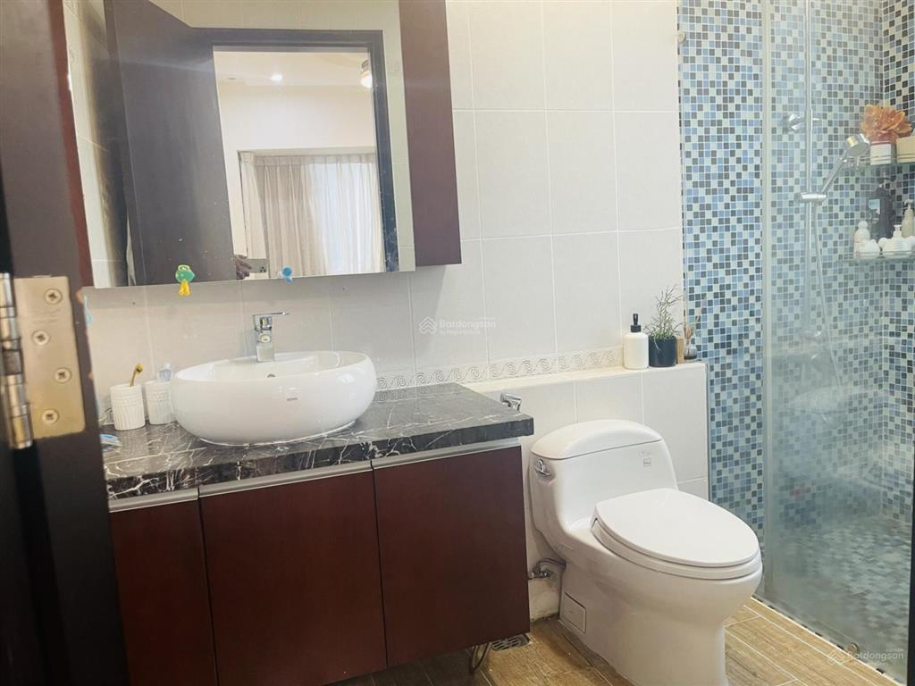 Chuyển nhà cần bán căn hộ 2pn chung cư phú mỹ vạn phát hưng, có sân vườn thoáng mát, vị trí đẹp