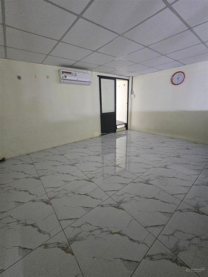 Bán nhà hương lộ 2 gần 4 xã cách aeon bình tân chỉ 5 phút hẻm xe tải