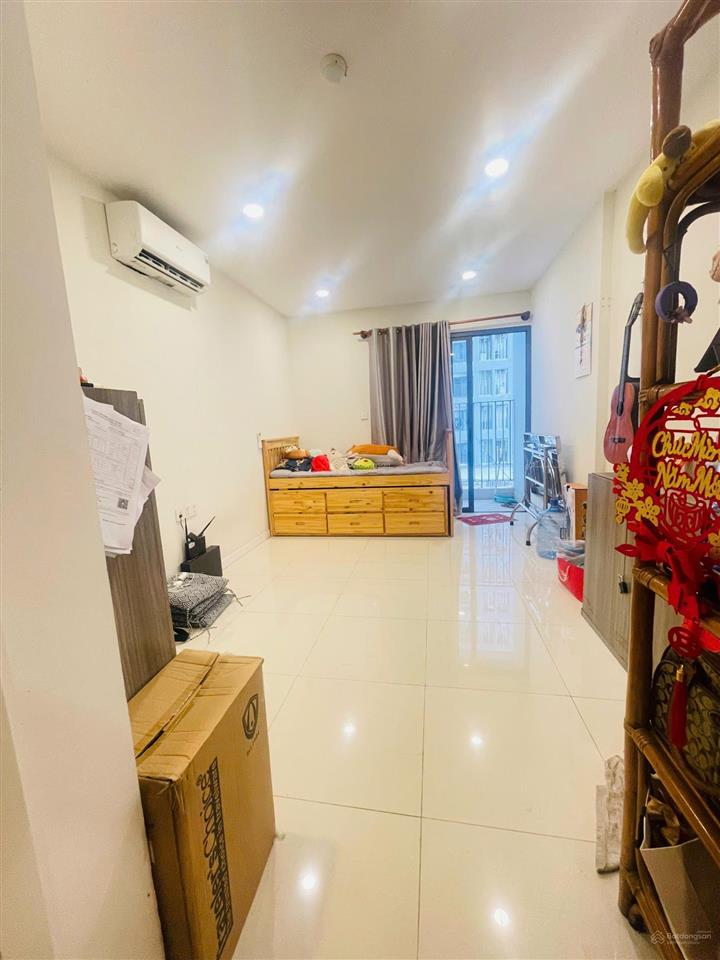 Cần cho thuê căn hộ officetel lavida plus q7 dt 28m2, nhà sạch đẹp, view thoáng mát