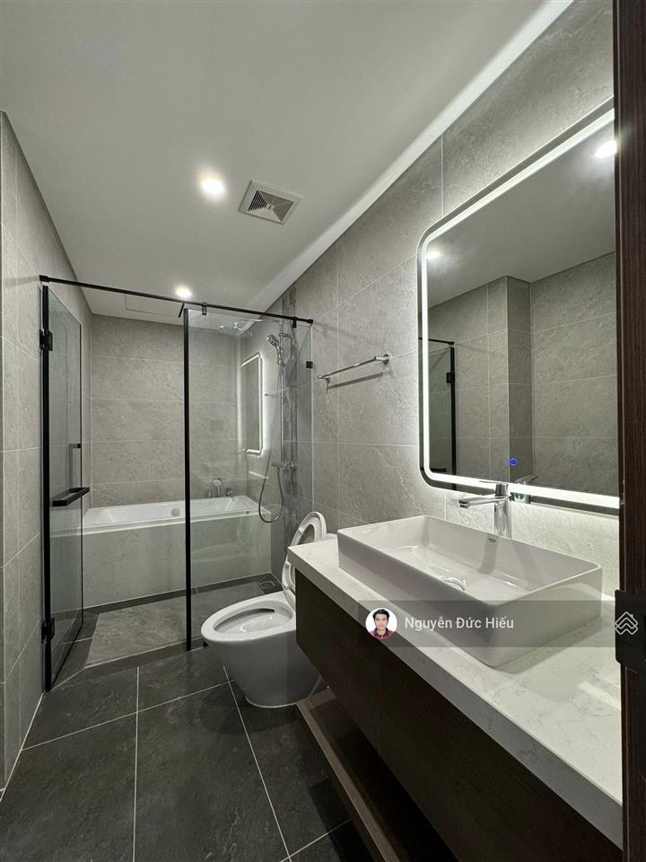 Bán cc hạ đình tower, 8,2 tỷ, 115m2, 3pn, 2wc, giá ưu đãi