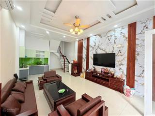 12.8 tỷ  cần bán nhà góc 2 mt hxh lê văn sỹ thông trường sa, quận 3  nhà 4 tầng