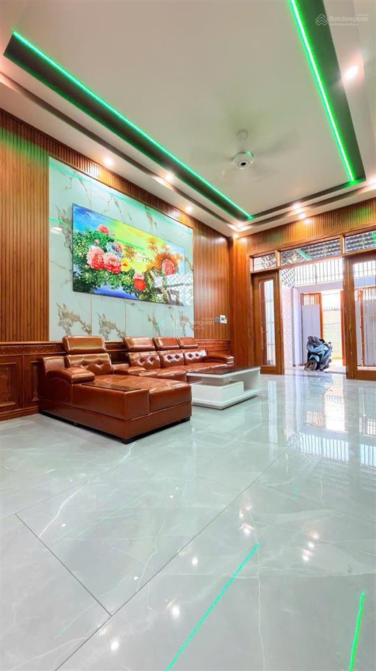 Bán nhà lầu đẹp rộng 100m gần chợ ngã tư chiêu liêu phường tân đông hiệp