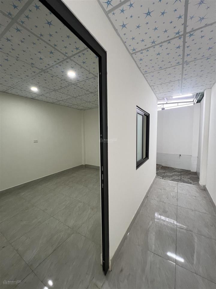 Cần tiền nên anh trai hạ giá bán gấp căn nhà mặt tiền kinh doanh buôn bán dt743c rộng 130m2