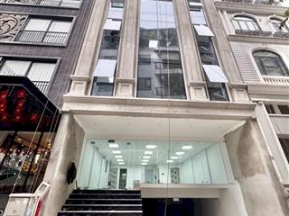 Bán nhà mặt phố giảng võ dt 186m x3 tầng mt5m trung tâm ba đình  view triệu đô ,cơ hội vàng