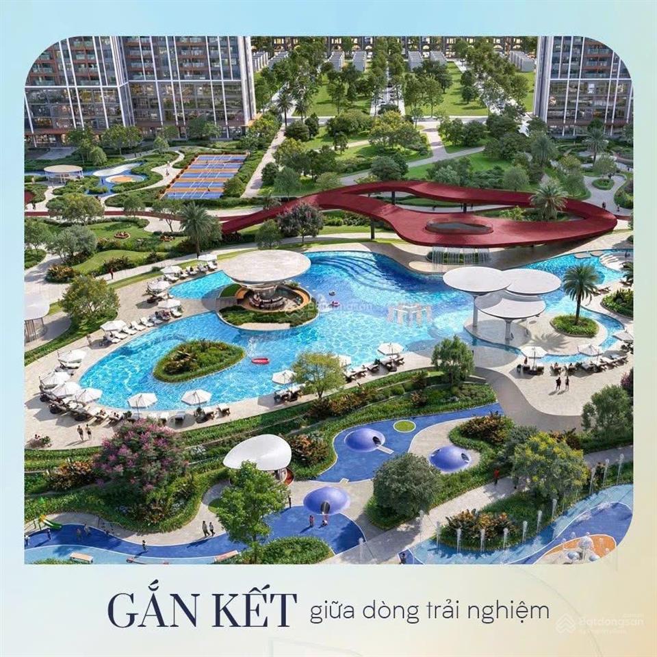 Chính chủ bán căn studio tòa spark 1 masteri era landmark hướng đông nam view bể bơi chỉ 2.2 tỷ
