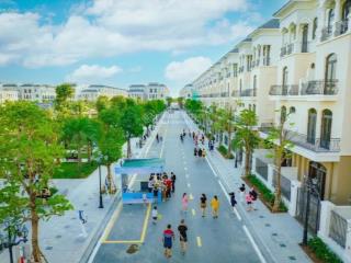 Tôi cần bán 48m2 hoàn thiện 5 tầng view vườn hoa giá 7 tỷ vin 2 cạnh 29 toa chung cư mik
