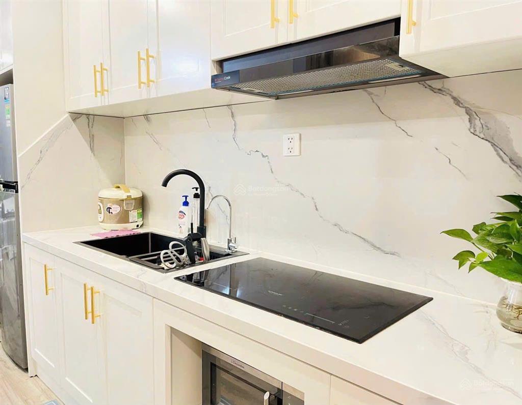 Tôi cần bán studio ocp1 30m2 giá 2.27 tỷ, hướng đông nam, sẵn sàng cho thuê