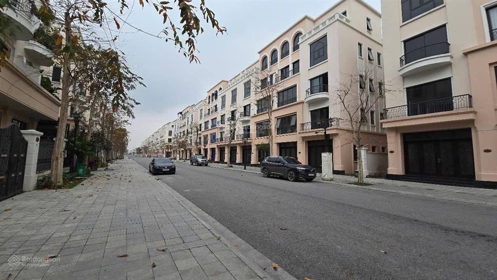 Chính chủ bán 75m2 shophouse đường 20m thông ra chung cư masterise giá nhỉnh 10 tỷ