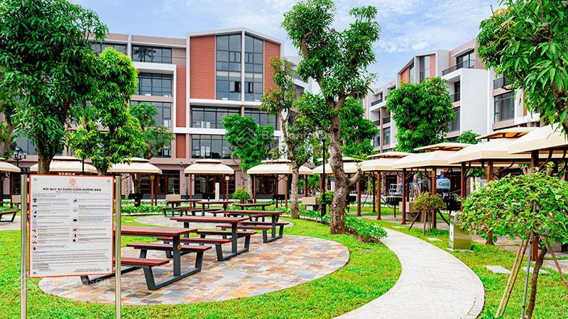 Giảm giá cực sốc! liền kề xẻ khe vinhomes ocean park 3  96m2 giá chỉ 10,6 tỷ  ngay công viên