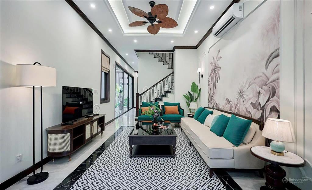 Giảm giá cực sốc! liền kề xẻ khe vinhomes ocean park 3  96m2 giá chỉ 10,6 tỷ  ngay công viên