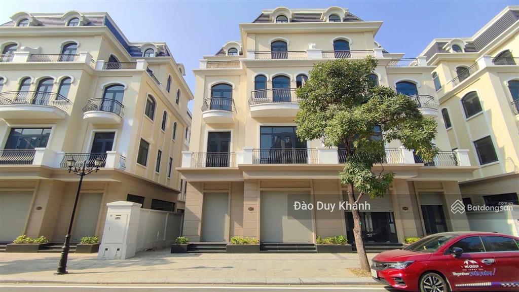 Cẵt lỗ 9 tỷ từ 2022 song lập 153m2 kinh đô mặt tiền 10m giá còn hơn 19 tỷ ngay vincom và chung cư