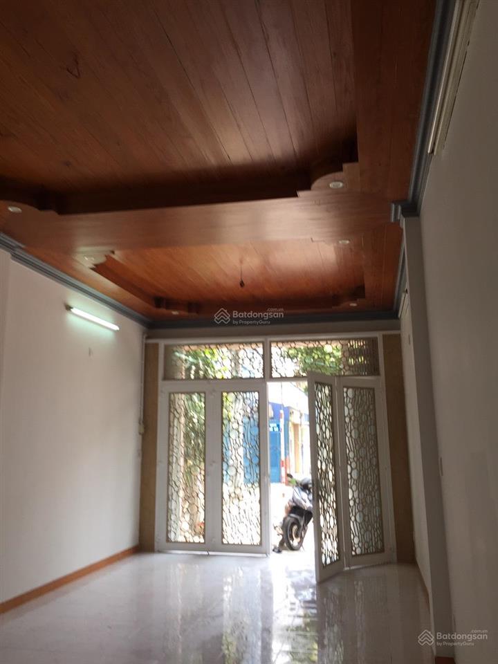 Bán nhà 1 trệt 1 lầu đường số 32 khu tên lửa. gần siêu thị aeon