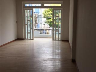 Bán nhà 1 trệt 1 lầu đường số 32 khu tên lửa. gần siêu thị aeon