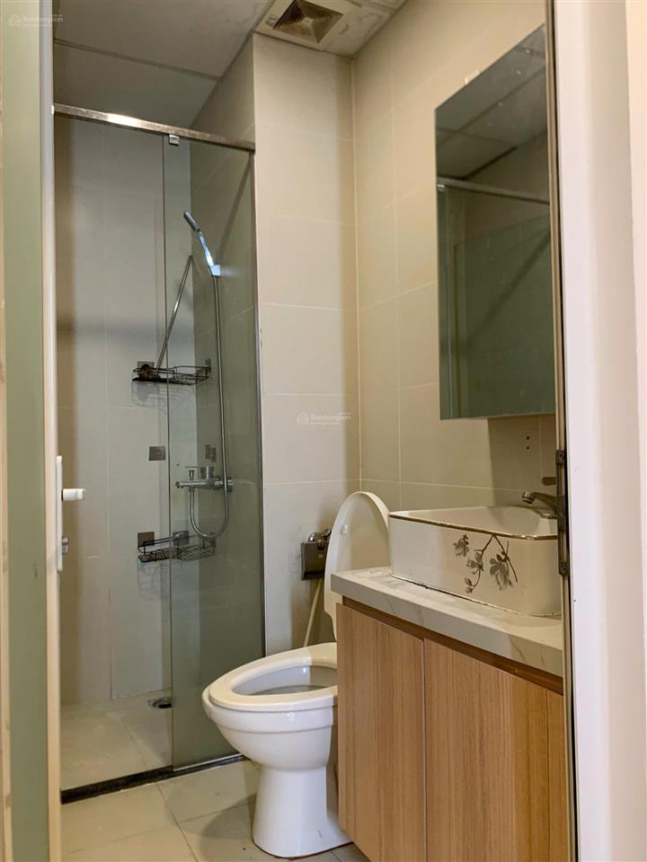Cho thuê 3pn 2wc có nội thất cơ bản giá 9tr/tháng ở liền được tại dream home quận 8