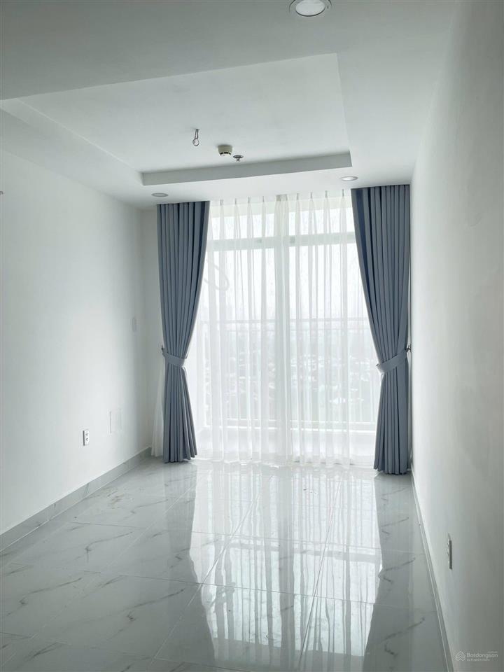 Xoay nguồn vốn bán gấp căn 68m2 2pn 2wc giá 3,55 tỷ đang sẵn hđ thuê 9tr/tháng, thiện chí tl thêm