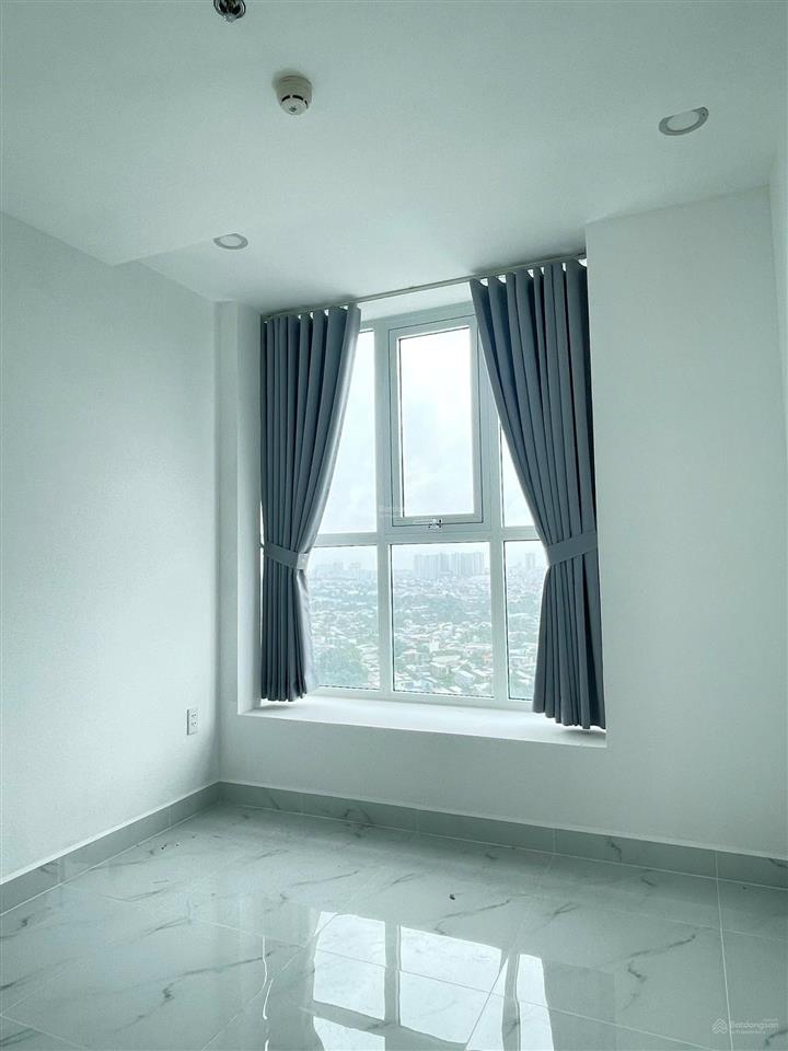 Bán nhanh căn hộ 68m2 2pn2wc view tp giá 3,55 tỷ nhà sạch đẹp tại căn hộ terra mia