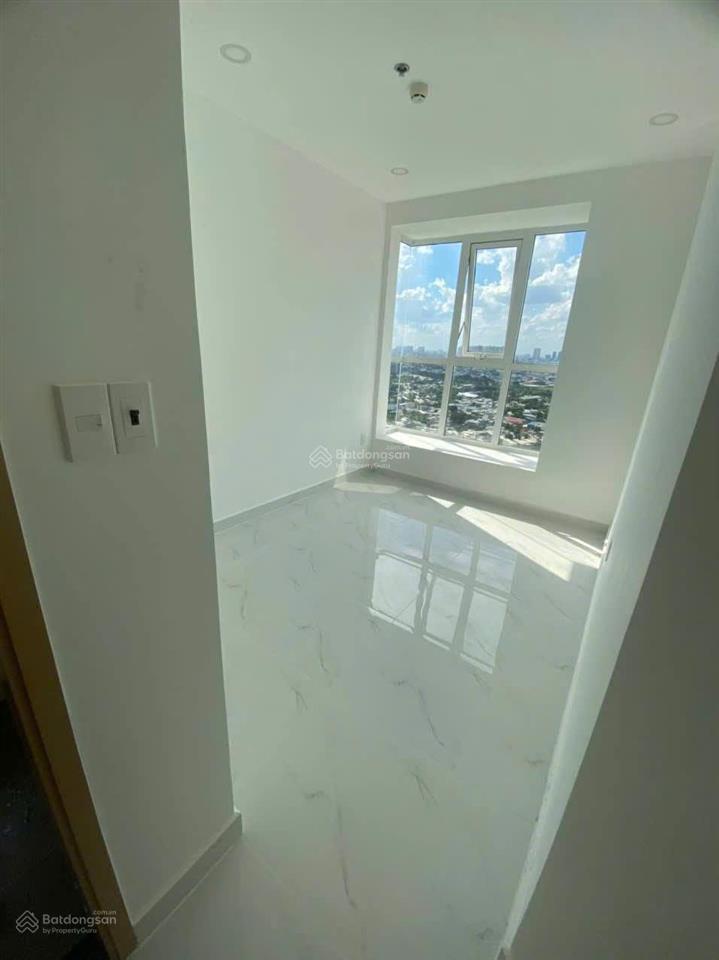 Cho thuê căn hộ 68m2 2pn2wc sẵn rèm, máy nước nóng ở liền được giá 9tr/tháng