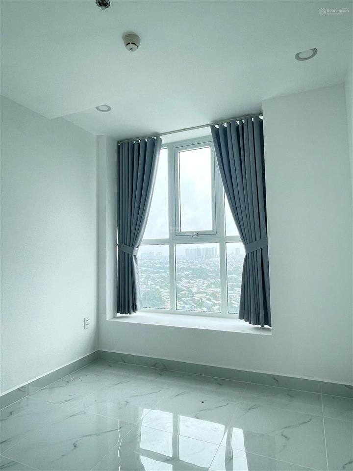 Bán gấp căn hộ 68m2 2pn2wc giá 3,6 tỷ shr tầng đẹp, view thành phố tại c/c terra mia
