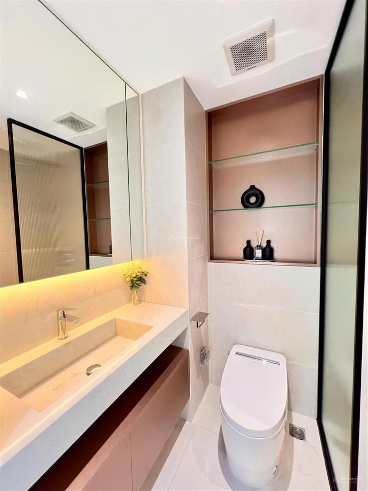 Chính chủ bán căn 2pn diện tích 65m2 view công viên mùa xuân ecopark 4,2tỷ bao phí có thương lượng