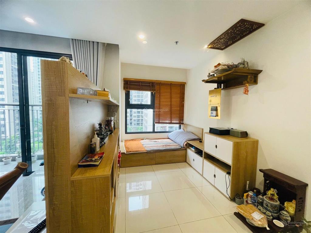 Cần tiền bán gấp căn 2n2vs góc, 63m2 chỉ 3,53 tỷ đầy đủ nội thất tại vinhomes ocean park gia lâm