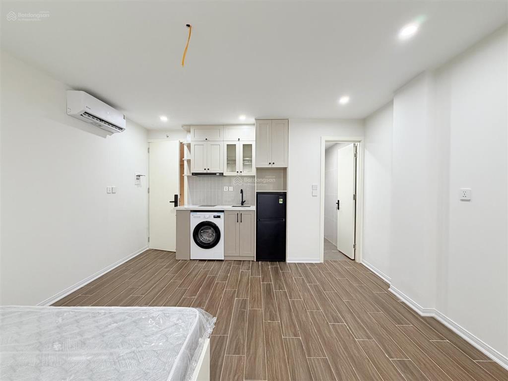 Minh khai 60m2 6 tầng 15 tỷ hai bà trưng