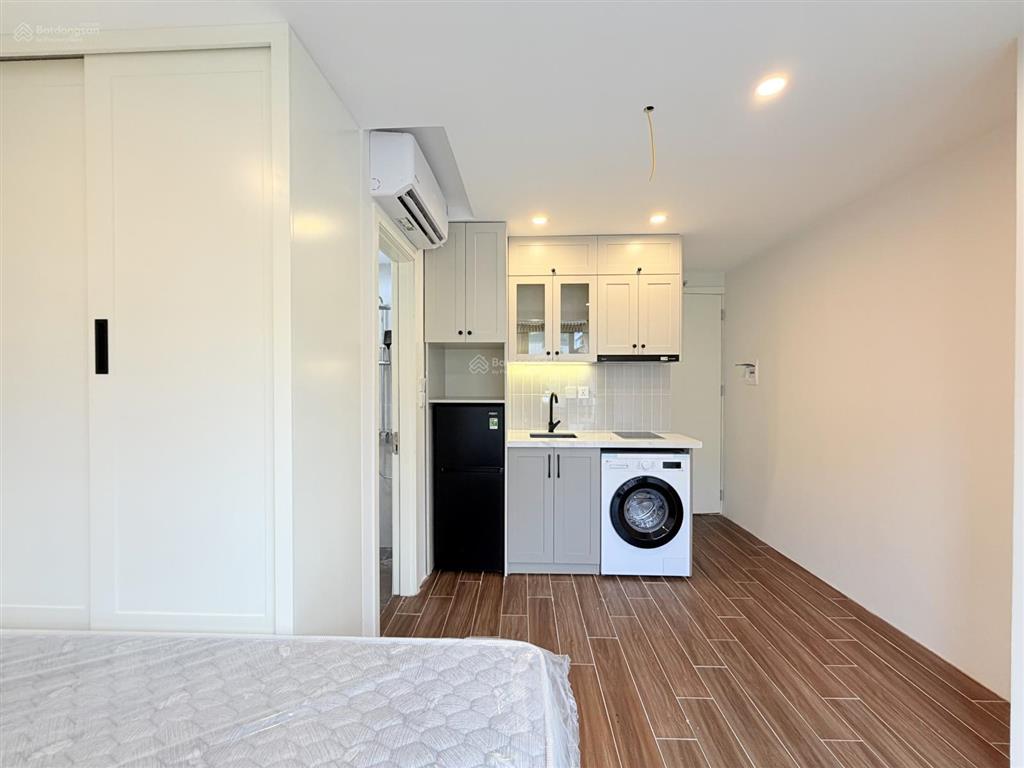 Minh khai 60m2 6 tầng 15 tỷ hai bà trưng