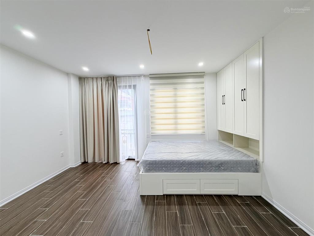 Minh khai 60m2 6 tầng 15 tỷ hai bà trưng