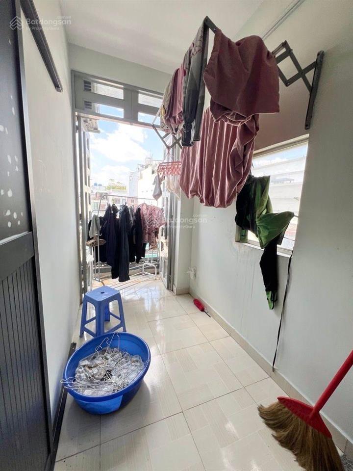 Nhà đẹp giá tốt 3 tầng, ô tô đỗ cửa, khu nhộn nhịp quận bình tân sát tân kỳ tân qúy, chỉ nhỉnh 3 tỷ