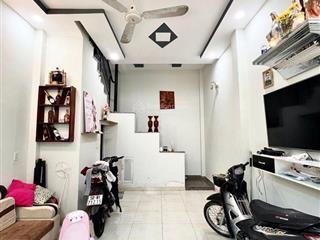 Nhà đẹp giá tốt 3 tầng, ô tô đỗ cửa, khu nhộn nhịp quận bình tân sát tân kỳ tân qúy, chỉ nhỉnh 3 tỷ