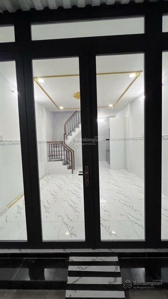 K mua là tiếc  nhà đẹp 2 tầng 28 m2  bình trị đông  chỉ nhỉnh 2 tỷ
