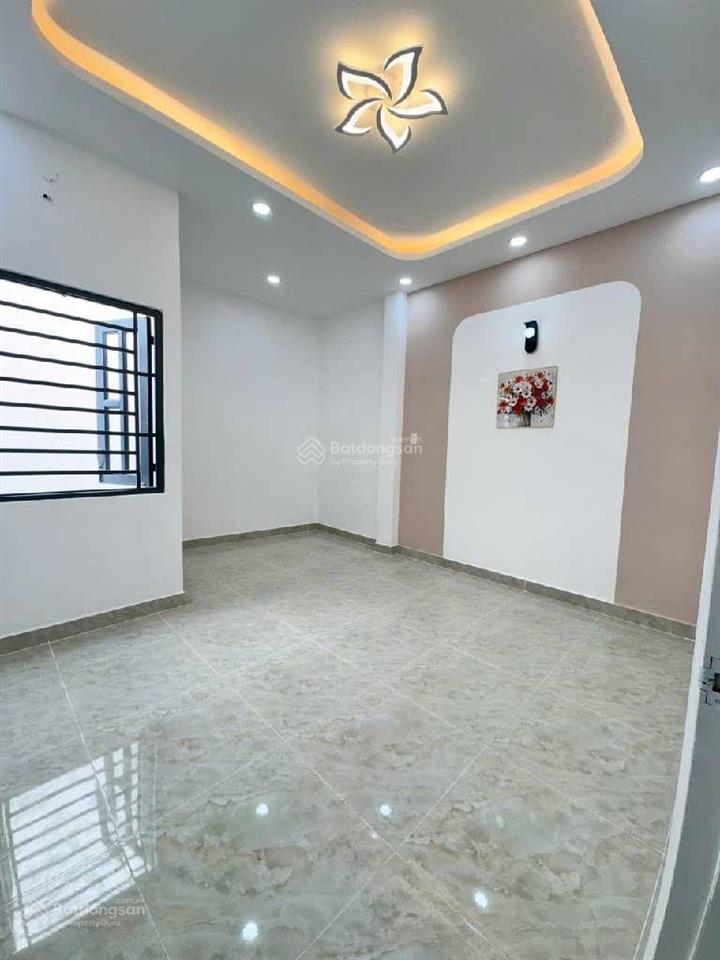 Nhà mới đẹp hết ý  4 tầng 52 m2  sát mặt tiền hương lộ 2  chỉ nhỉnh nhẹ 6 tỷ