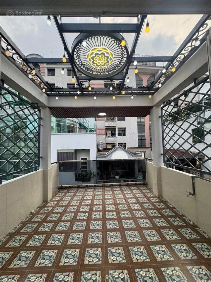 Nhà mới đẹp 4 tầng  lãnh binh thăng