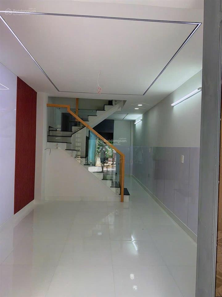 Siêu hiếm  nhà mới 2 tầng  30 m2  gần aeon tân phú  chỉ chưa tới 2 tỷ