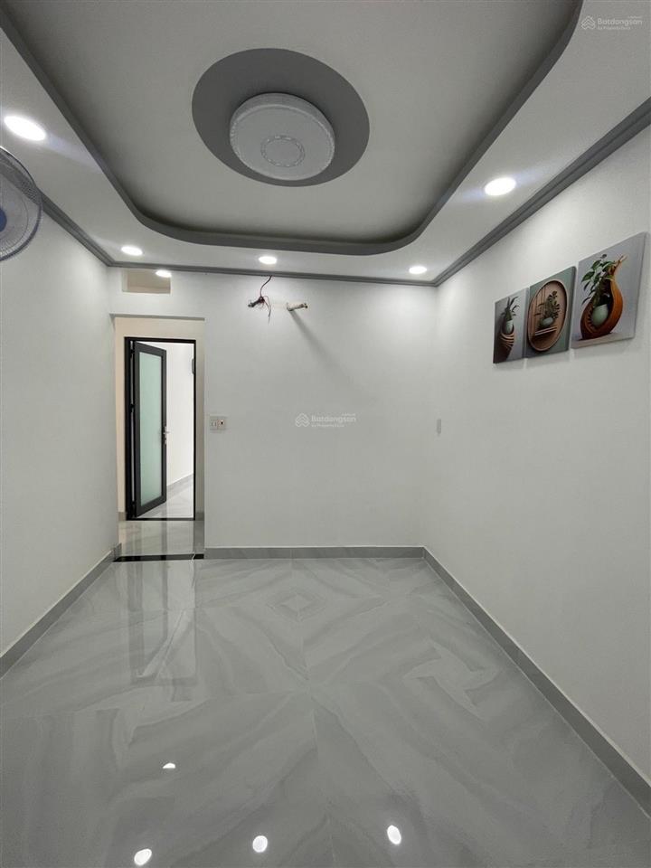 Nhà mới đẹp 3 tầng 47 m2  an dương vương  chỉ nhỉnh 4 tỷ