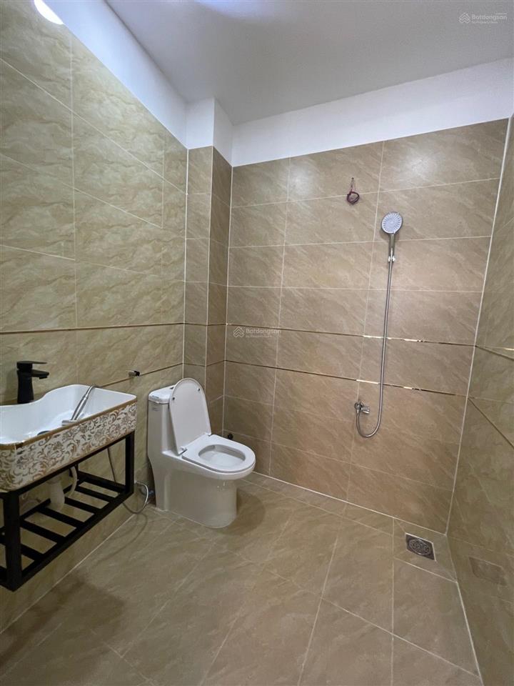 Nhà mới đẹp 3 tầng 47 m2  an dương vương  chỉ nhỉnh 4 tỷ