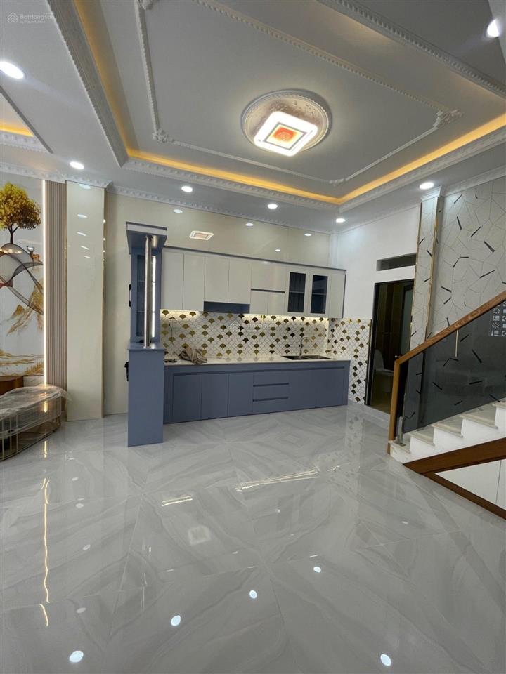 Nhà mới đẹp 3 tầng 47 m2  an dương vương  chỉ nhỉnh 4 tỷ