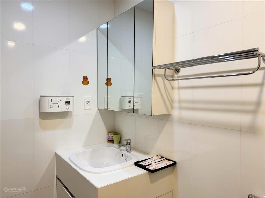 Cho thuê cc sunrise city 1bed 1bath, 15 triệu, 56m2, giá ưu đãi