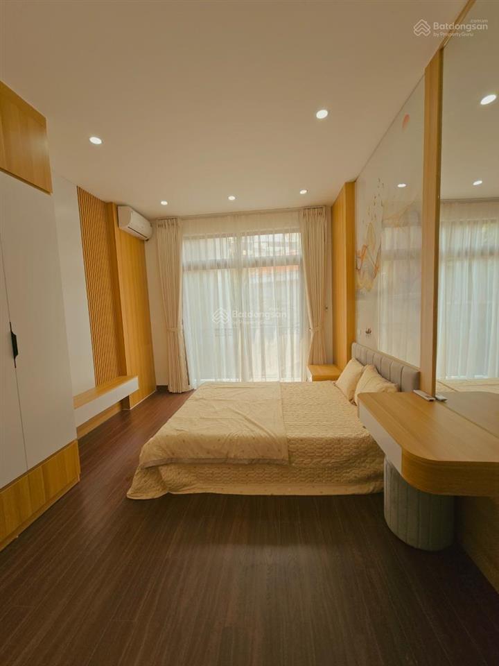 Chỉ 7,9 tỷ rất hiếm, ôtô đỗ cửa  4 tầng mới koong full nội thất xịn ở ngay