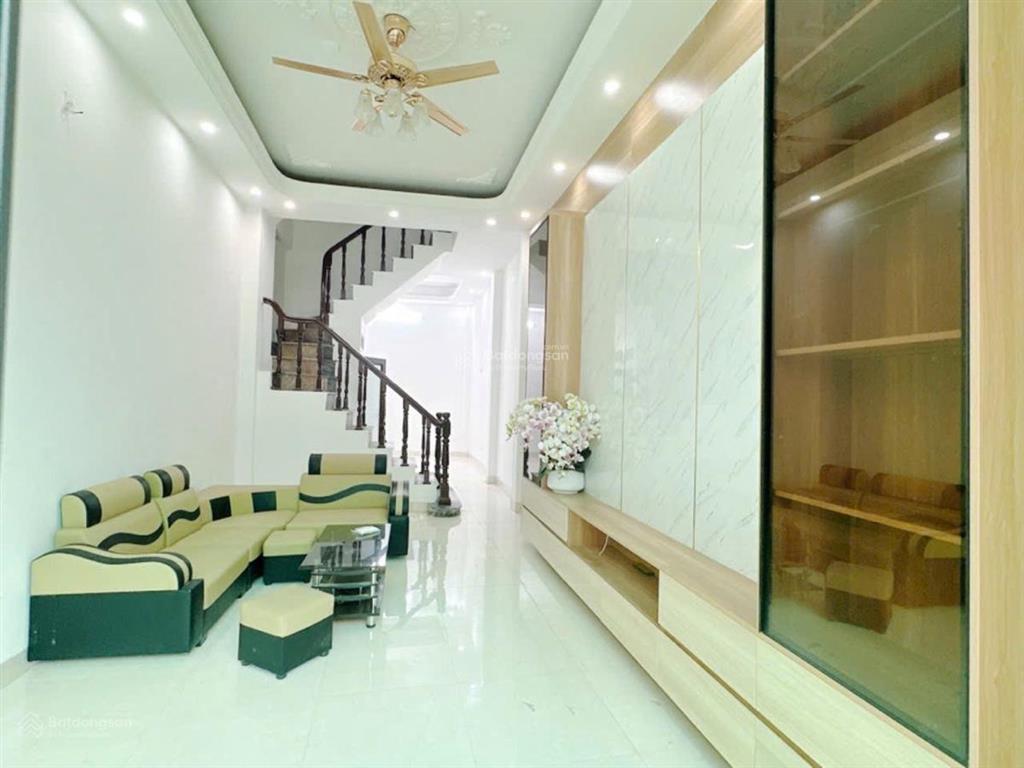 Dương quảng hàm cầu giấy | 45m 6 tầng | full nội thất | chỉ 9,4 tỷ